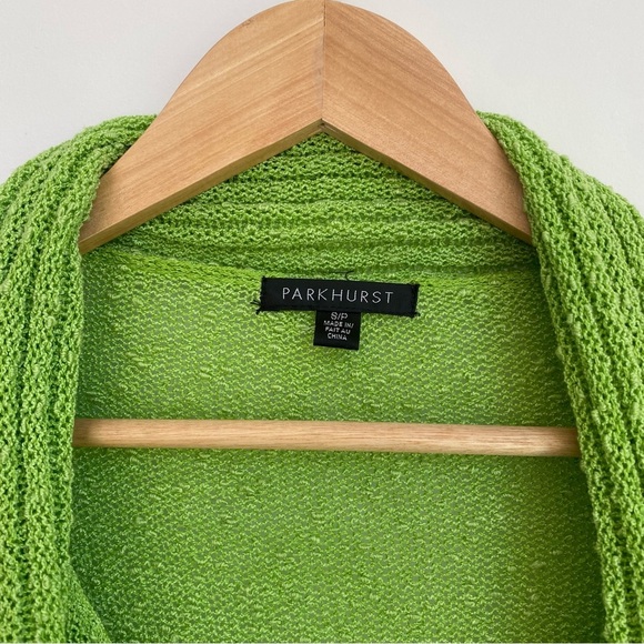 GREEN TOP - Picture 11 of 11